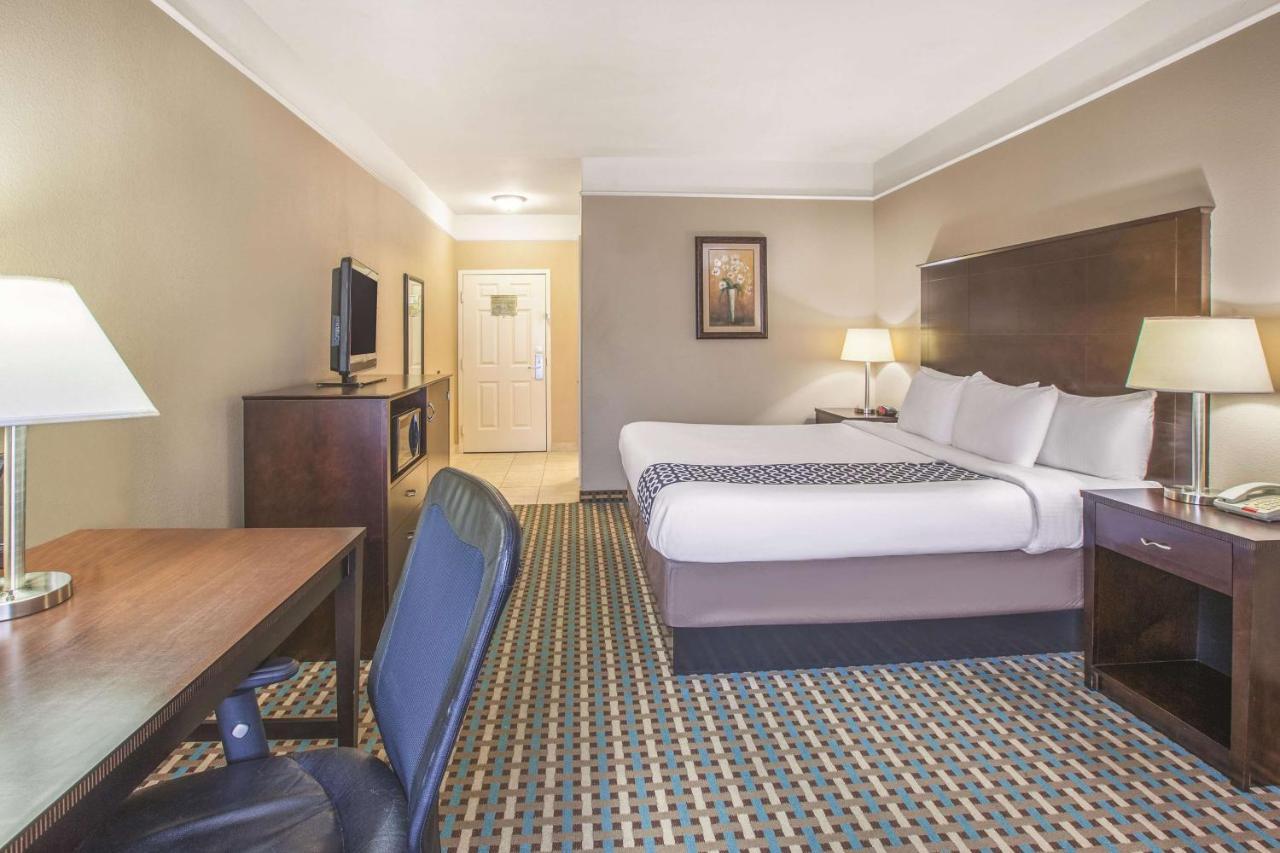 La Quinta By Wyndham Bay City Kültér fotó